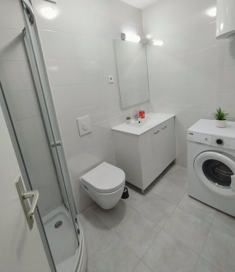 Apartment Sanya #3 Lublaň Exteriér fotografie
