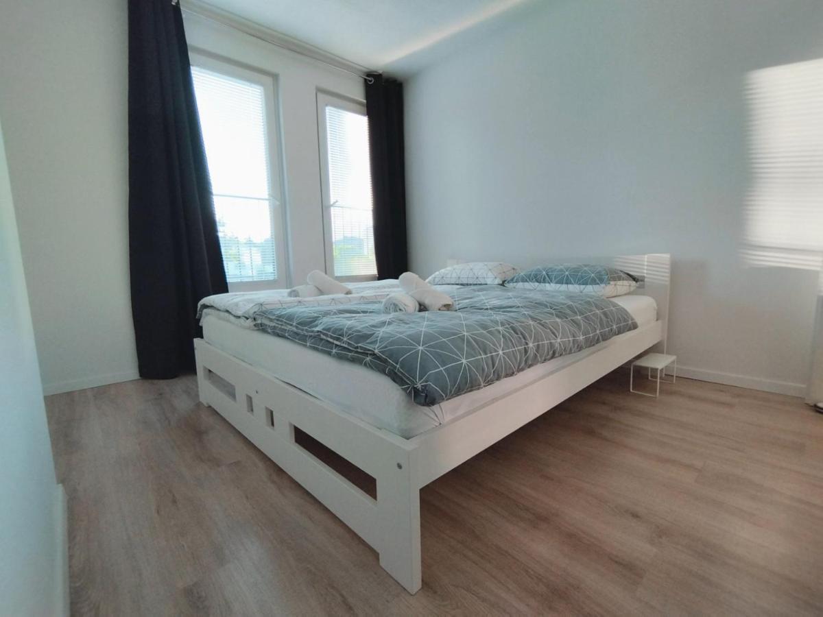 Apartment Sanya #3 Lublaň Exteriér fotografie